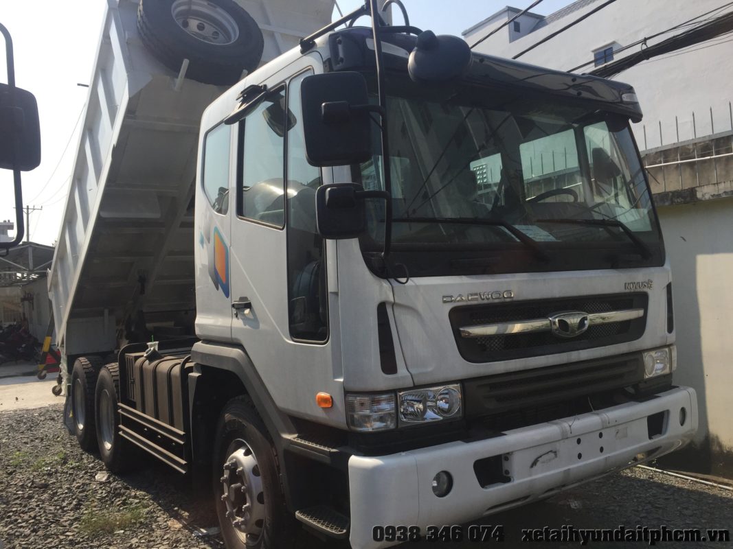 Đại l&iacute; ch&iacute;nh thức của Huyndai Việt Nam