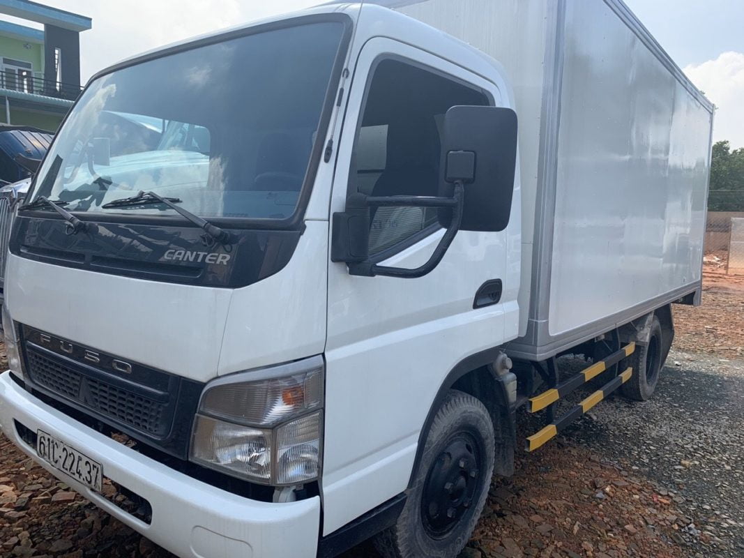 Đại l&iacute; ch&iacute;nh thức của Huyndai Việt Nam