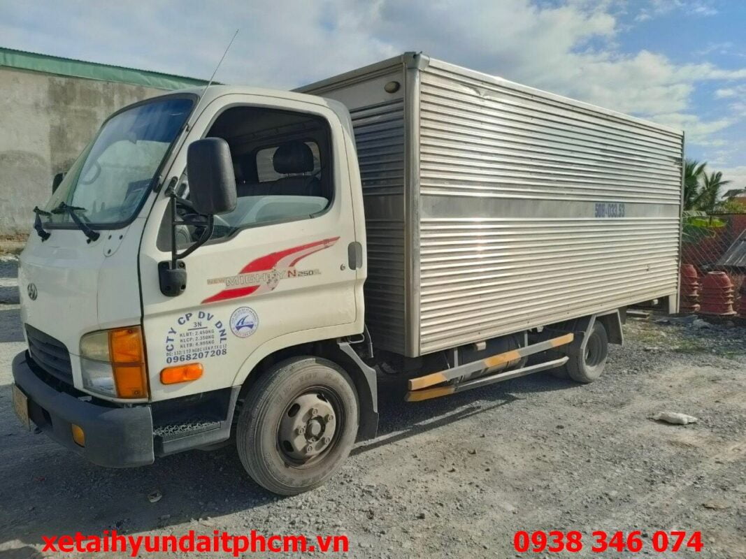 Đại l&iacute; ch&iacute;nh thức của Huyndai Việt Nam