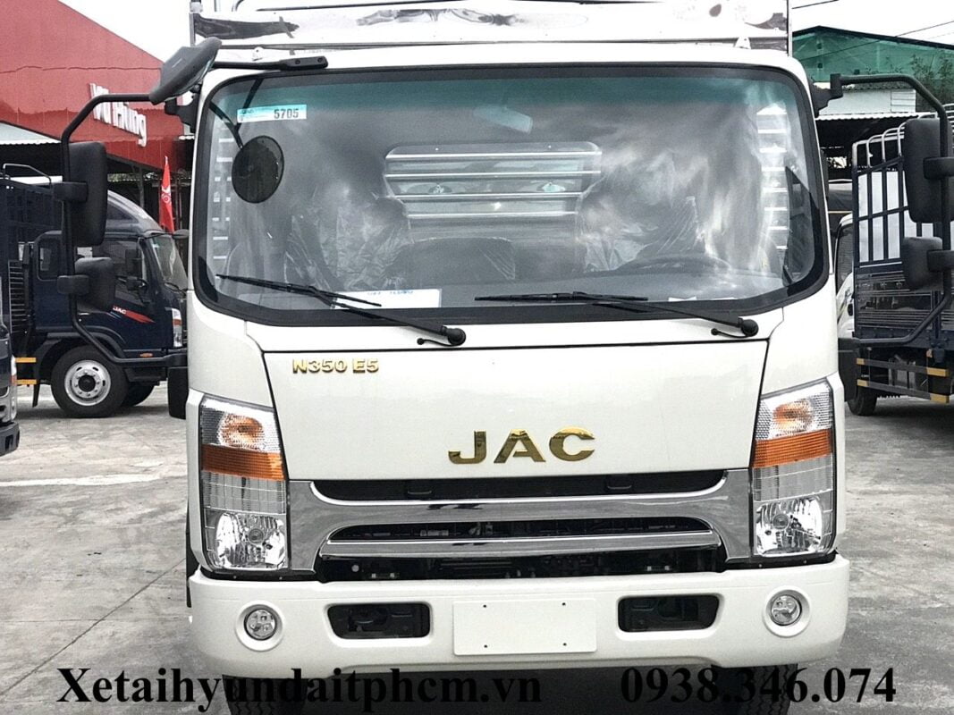 Đại l&iacute; ch&iacute;nh thức của Huyndai Việt Nam