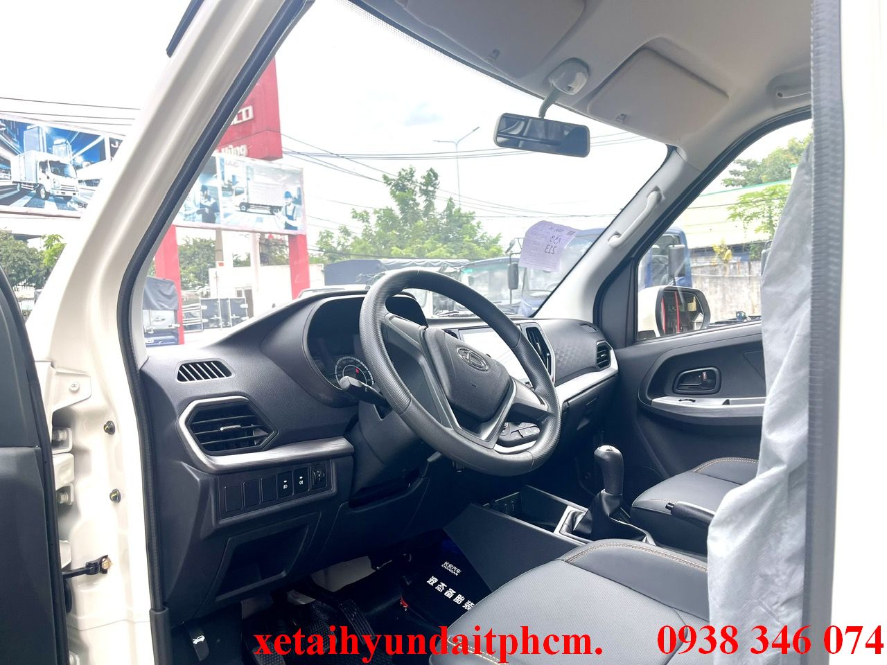 Xe Tải Van Tera-V6 2 Chỗ Ngồi Thùng Dài 2.6m (5.3 Khối) - Ảnh 11