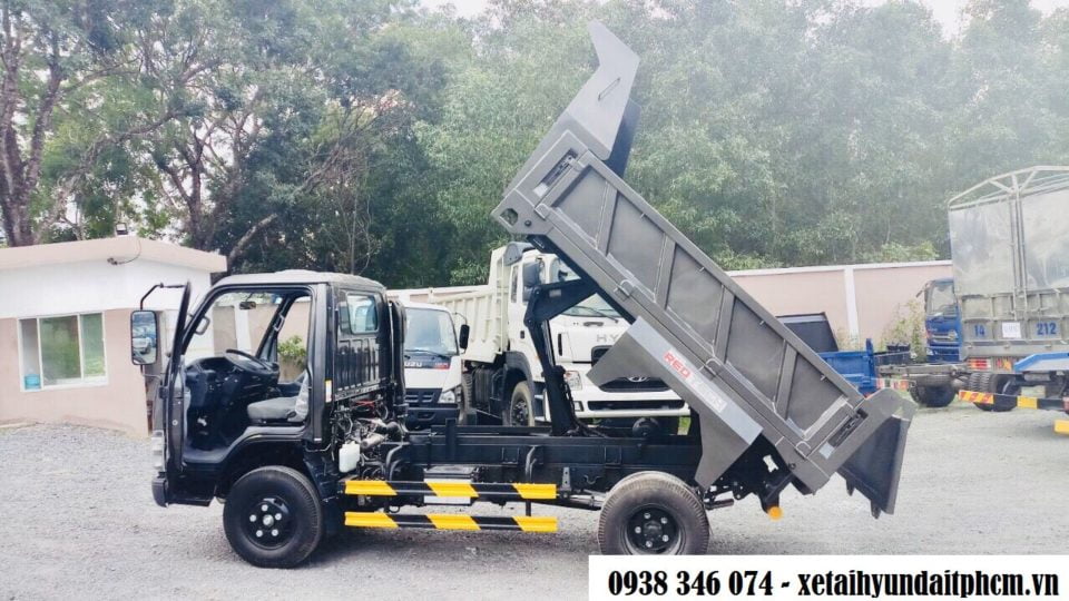 Giá Xe Ben Tự Đổ 1.9 Tấn ISUZU QKR 230 Thùng 2.5 Khối 1T9 - Ảnh 2
