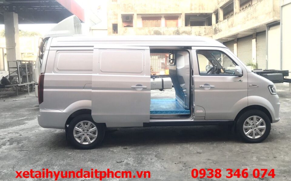 Giá Xe Tải Van SRM 868 2 Chỗ Ngồi Tải 868 Kg - Ảnh 4