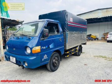 Alternative view of Bán Xe Tải Cũ Hyundai H100 1 Tấn Đời 2008 Thùng Mui Bạt