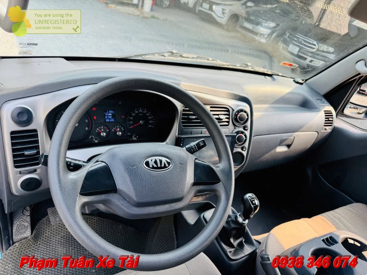 Kia K250 Cũ Thùng Kín Tải 2T4 Đời 2022 Odo 88.000 Km - Ảnh 7