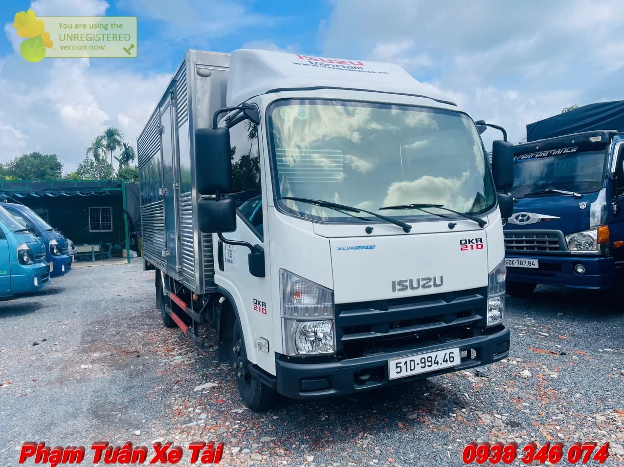 Xe Tải Cũ Isuzu 1T9 QKR 210 Thùng Kín Siêu Lướt 1.900 Km Đời 2024 - Ảnh 3