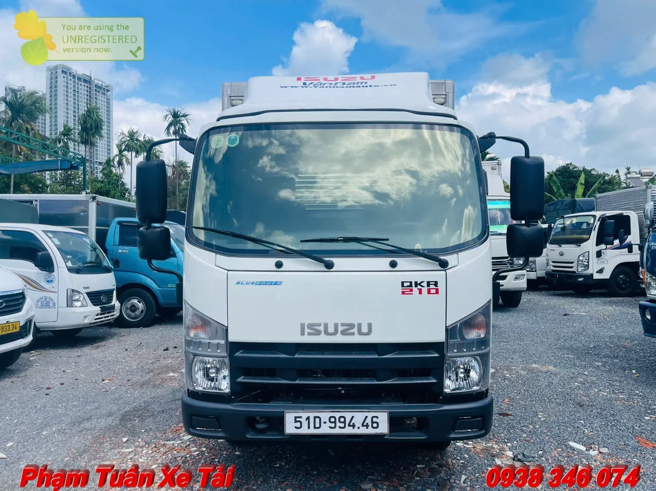 Xe Tải Cũ Isuzu 1T9 QKR 210 Thùng Kín Siêu Lướt 1.900 Km Đời 2024