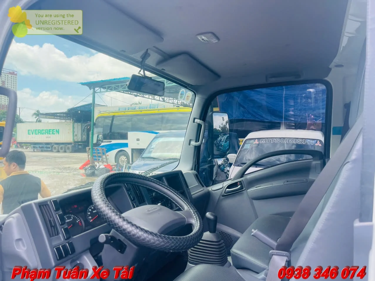 Xe Tải Cũ Isuzu 1T9 QKR 210 Thùng Kín Siêu Lướt 1.900 Km Đời 2024 - Ảnh 7