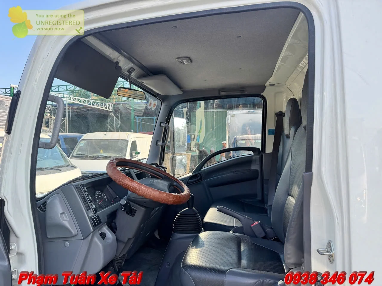 Xe Tải Cũ Isuzu 1T9 QKR 230 Thùng Mui Bạt Dài 3,6m Đời 2023 Odo 33k km - Ảnh 8
